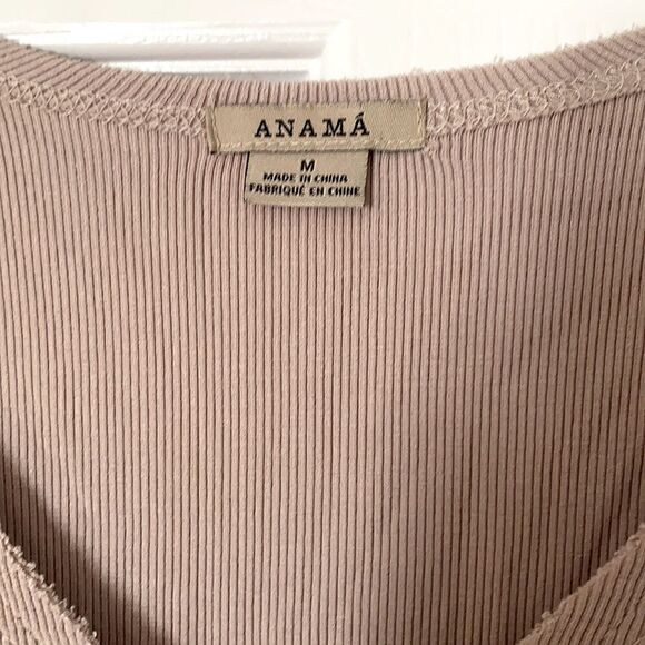 EUC Anama Boutique Label Top Shirt Blouse Ribbed Knit Tan Brown Medium M - Picture 5 of 5